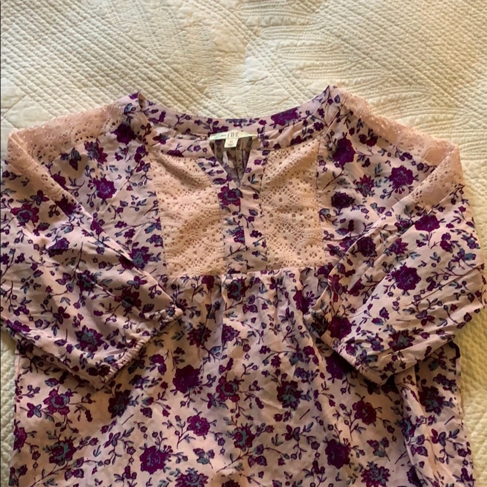 Kids clothing